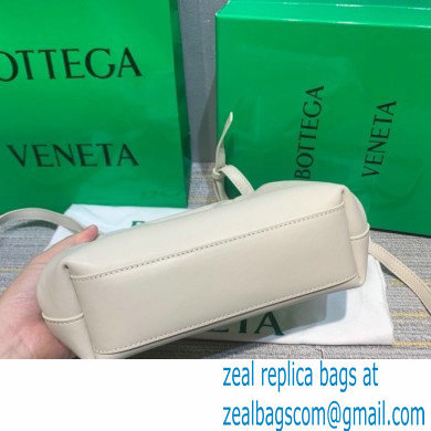 Bottega Veneta Point Leather Top Handle Small Bag White 2021