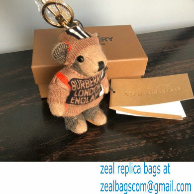 Burberry Thomas Bear Charm 09