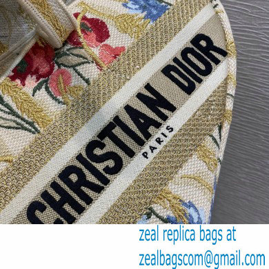 Dior Saddle Bag in Beige Multicolor Hibiscus Metallic Thread Embroidery 2021