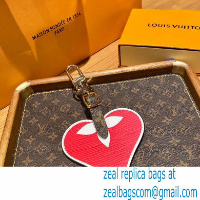 Louis Vuitton Game On Heart Bag Charm and Key Holder MP2911 - Click Image to Close