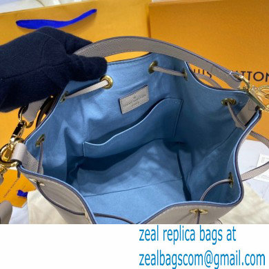 Louis Vuitton Grained Calf Leather Lockme Bucket Bag M57688 Greige 2021