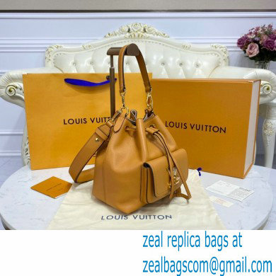 Louis Vuitton Grained Calf Leather Lockme Bucket Bag M57689 Arizona Beige 2021