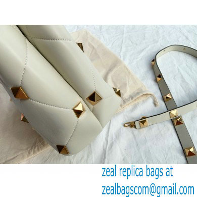 Valentino Large Roman Stud The Handle Bag White 2021 - Click Image to Close