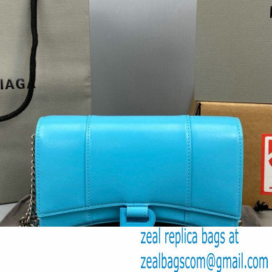 Balenciaga Cowhide B Metal buckle Chain bag in Blue Bb015