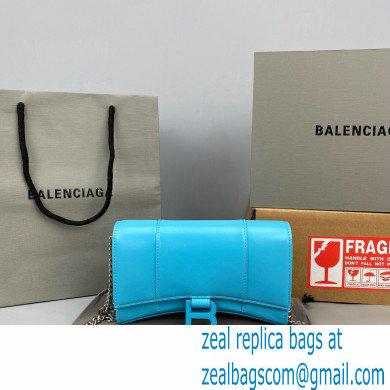 Balenciaga Cowhide B Metal buckle Chain bag in Blue Bb015