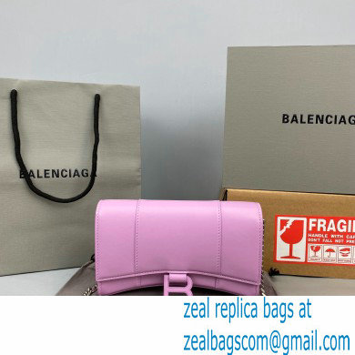 Balenciaga Cowhide B Metal buckle Chain bag in Pink Bb017