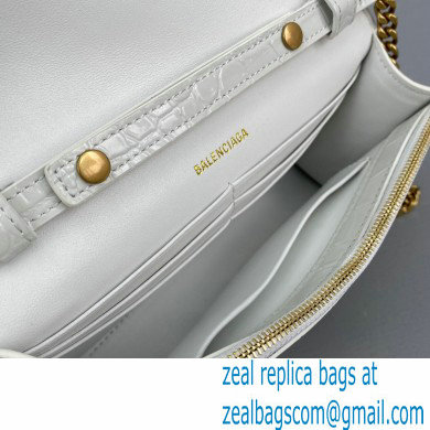 Balenciaga Cowhide B Metal buckle Chain bag in White Bb014