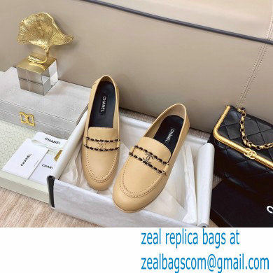 Chanel Calfskin Sheepskin lining loafers shoes in Beige Cs009