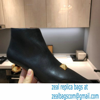 VALENTINO GARAVANI HEEL 4.5CM Roman Stud bootie Black 2021 03 - Click Image to Close