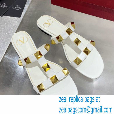 VALENTINO GARAVANI Roman Stud flat SANDALS White 2021