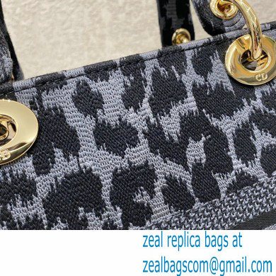 DIOR Gray Mizza Embroidery MEDIUM LADY D-LITE BAG 2021