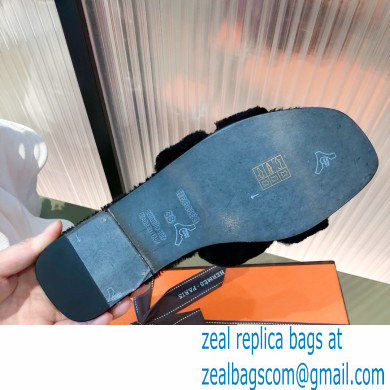 Hermes Shearling Woolskin Oran Sandals Black 2021 - Click Image to Close