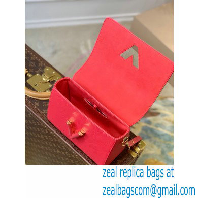 Louis Vuitton Twist MM Bag Scrunchie Handle Pondichery Pink 2021