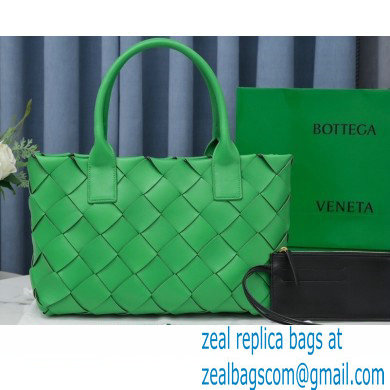 Bottega Veneta Intrecciato Leather Cabat Tote Bag Green 2021 - Click Image to Close