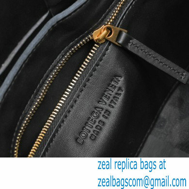 Bottega Veneta Intreccio Cassette Cross-body Bag Grained Leather Black 2021