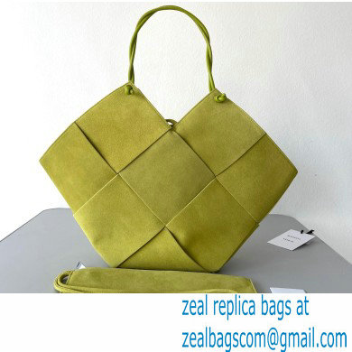 Bottega Veneta Large Intrecciato Suede Tote Bag Kiwi Green 2021