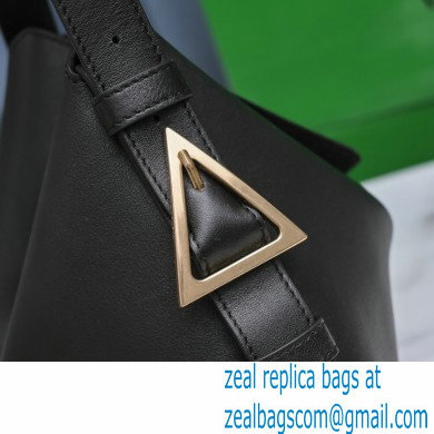 Bottega Veneta Leather Cradle Shoulder Bag Black 2021