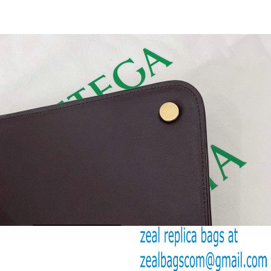 Bottega Veneta Mount Medium Leather Envelope Bag Coffee 2021