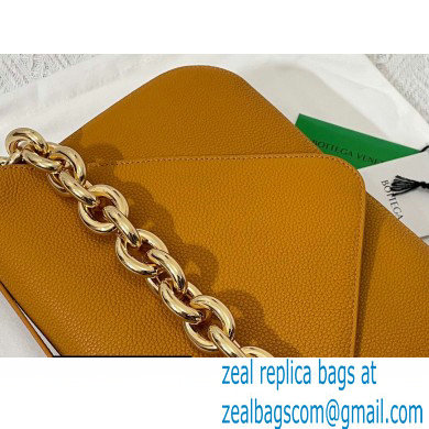 Bottega Veneta Mount Medium Leather Envelope Bag Grained Cob 2021 - Click Image to Close