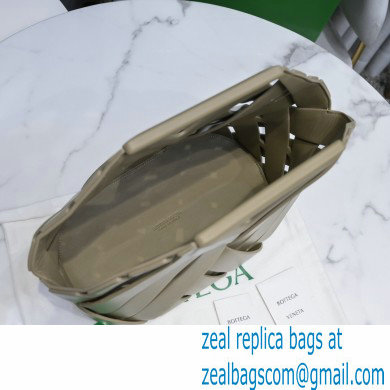 Bottega Veneta Point Intrecciato Leather Top Handle Medium Basket Bag Taupe 2021