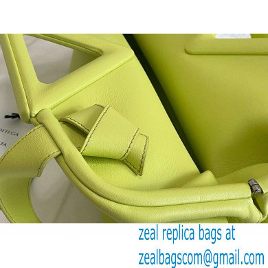 Bottega Veneta Point Leather Top Handle Medium Bag Light Green 2021 - Click Image to Close