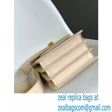 Bvlgari Serpenti Forever Top Handle Crossbody Bag 18cm with Detachable Shoulder Strap Creamy 2021