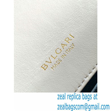 Bvlgari Serpenti Forever Top Handle Crossbody Bag 18cm with Detachable Shoulder Strap Creamy 2021
