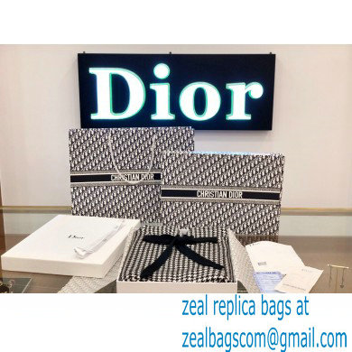 Dior Poncho D01 2021