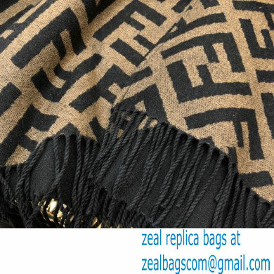 Fendi Poncho F02 2021