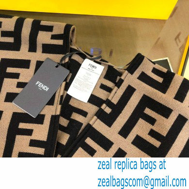 Fendi Poncho F03 2021