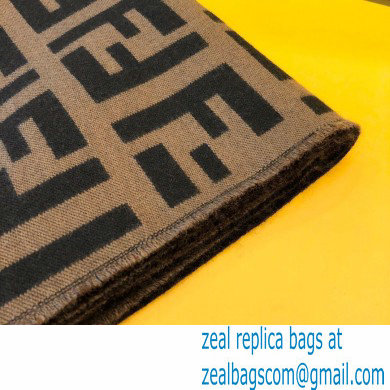 Fendi Poncho F04 2021