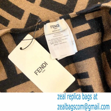 Fendi Poncho F04 2021