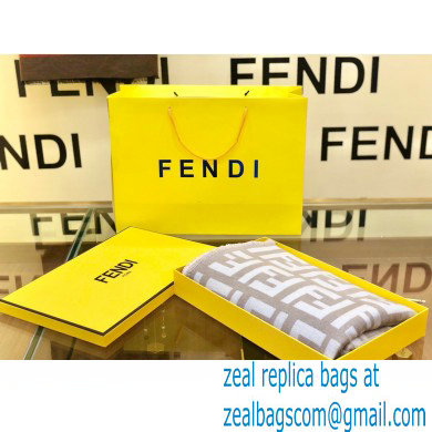 Fendi Poncho F05 2021