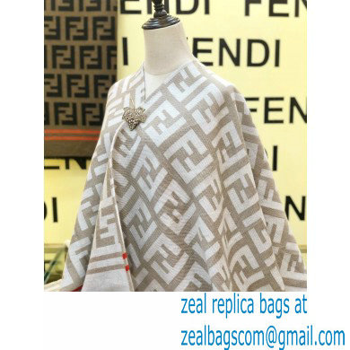 Fendi Poncho F05 2021