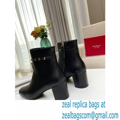 Ferragamo Heel 5.5cm Leather Vara Chain Ankle Boots Black 2021 - Click Image to Close