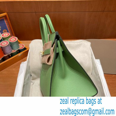 Hermes Birkin 25cm Bag in Original epsom Leather vert criquet with gold hardware handmade