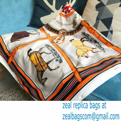 Hermes Blanket 140x140cm H23 2021