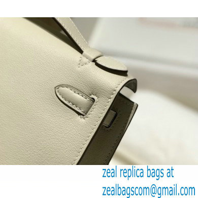 Hermes Mini Kelly 22 Pochette Bag White in Swift Leather with Gold Hardware