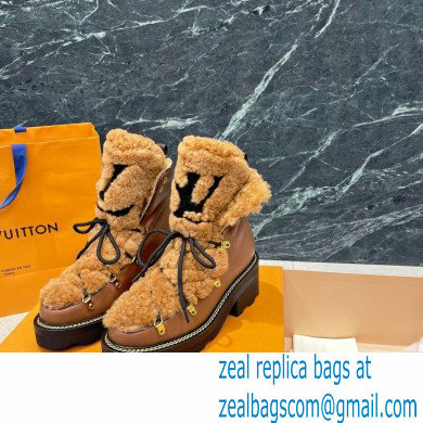 LOUIS VUITTON Beaubourg Ankle Boots 1A8CUQcognac