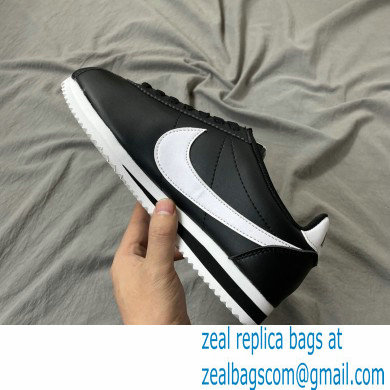 Nike Cortez Classic Basic Sneakers 01 2021