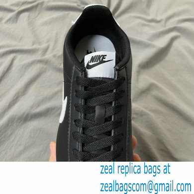 Nike Cortez Classic Basic Sneakers 01 2021