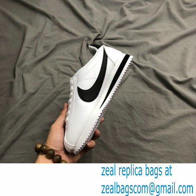 Nike Cortez Classic Basic Sneakers 02 2021