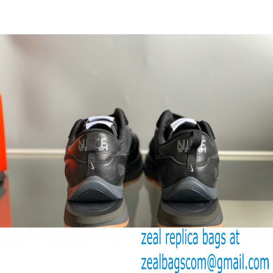 Nike x Sacai Sneakers 01 2021