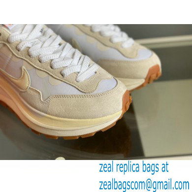 Nike x Sacai Sneakers 02 2021