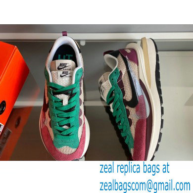 Nike x Sacai Sneakers 05 2021