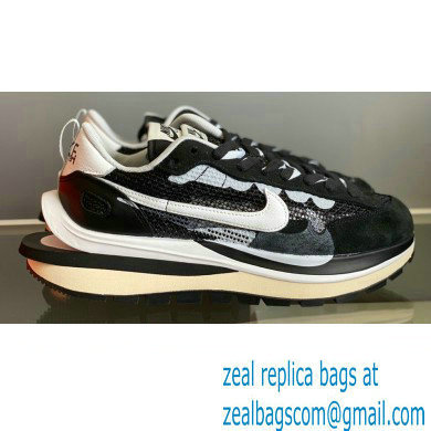 Nike x Sacai Sneakers 08 2021