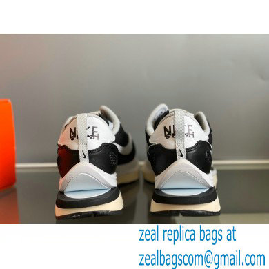 Nike x Sacai Sneakers 08 2021