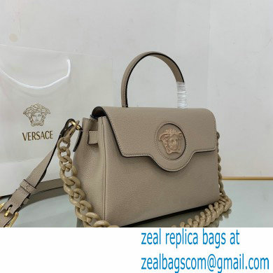 Versace La Medusa Medium Handbag Beige 2021 - Click Image to Close