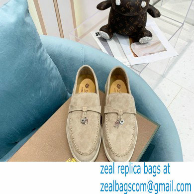 loro piana Suede Calfskin horseshoes Summer Lucky Charms Walk Moccasin 02