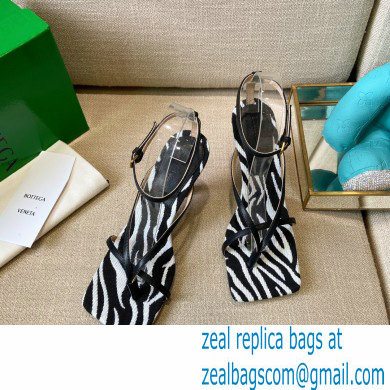 Bottega Veneta Tufted Insole Stretch Leather sandals Zebra Black 2021 - Click Image to Close